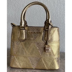 New Michael Kors mini handbag